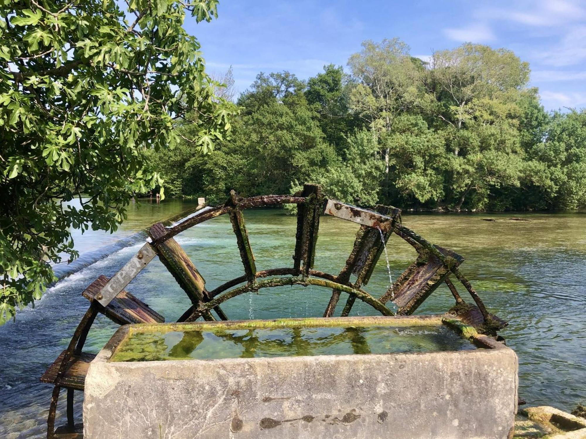 La Des Lavandes - A 300m Du Centre, Au Calme, Et Au ! L'Isle-sur-la-Sorgue